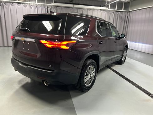 Used 2023 Chevrolet Traverse LT FWD image 7