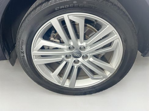 Used 2019 Audi Q5 2.0T Premium Plus w/ Premium Plus Package AWD/4WD image 11