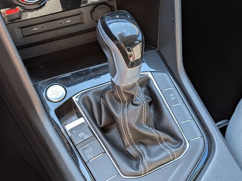Certified 2024 Volkswagen Taos S FWD image 24