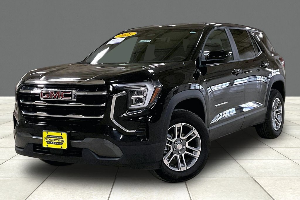 Used 2025 GMC Terrain Elevation AWD/4WD image 2
