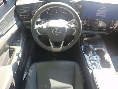 Used 2024 Lexus NX 350 AWD image 12