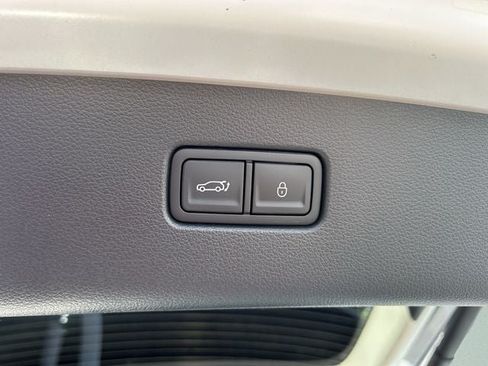 New 2026 Genesis GV80 3.5T Advanced AWD/4WD image 17