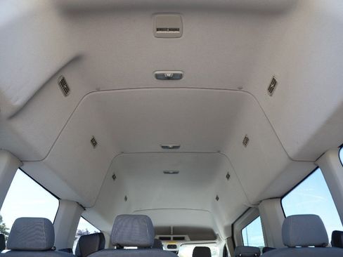 Used 2016 Ford Transit 350 XLT image 33