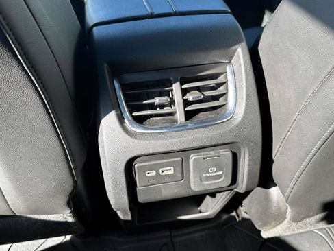 Used 2020 Chevrolet Blazer LT w/ Sound & Technology Package image 11