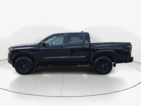 Used 2024 Nissan Frontier SV RWD image 10