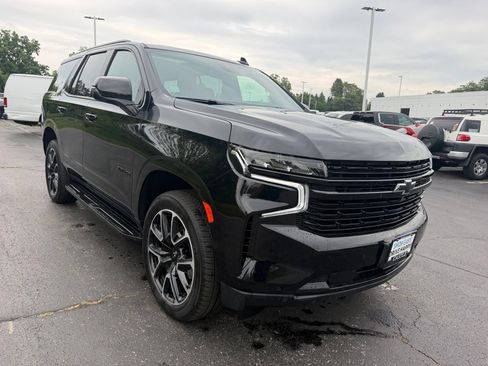 Used 2023 Chevrolet Tahoe RST w/ Luxury Package AWD/4WD image 4