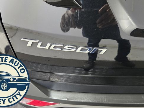 Used 2024 Hyundai Tucson SEL image 28