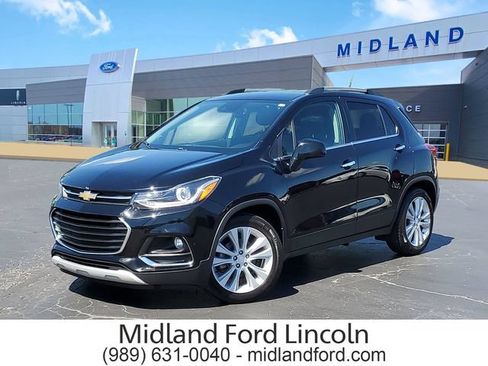 Used 2018 Chevrolet Trax Premier FWD image 1