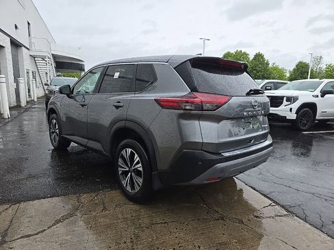 Used 2023 Nissan Rogue SV AWD/4WD image 3