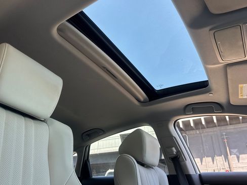Used 2018 Honda Accord EX-L image 23