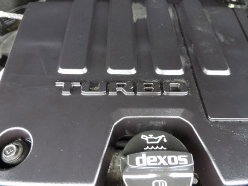 Used 2020 GMC Sierra 1500 Elevation w/ Elevation Value Package image 23