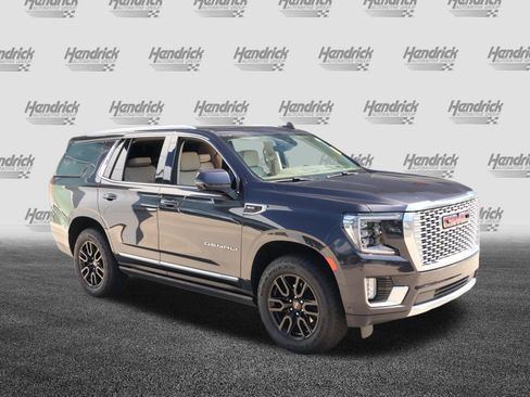 Used 2023 GMC Yukon Denali w/ Advanced Technology Package AWD/4WD image 2