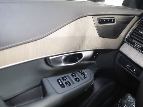 Used 2024 Volvo XC90 T8 Ultimate w/ Protection Package Premier image 32