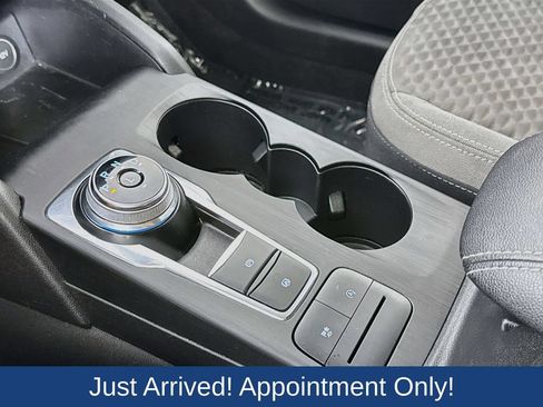 Used 2020 Ford Escape SE FWD image 19