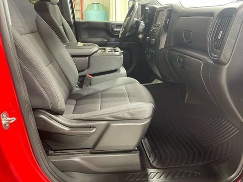 Used 2022 Chevrolet Silverado 2500 Custom w/ Custom Value Package AWD/4WD image 25