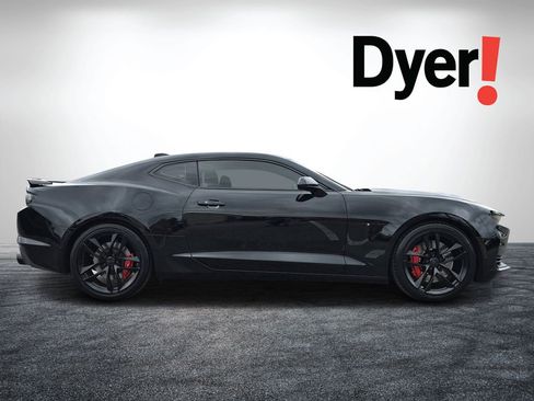 Used 2023 Chevrolet Camaro SS RWD image 2