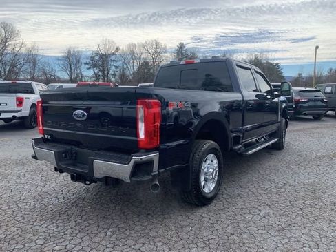 Used 2025 Ford F250 XLT w/ FX4 Off-Road Package image 9