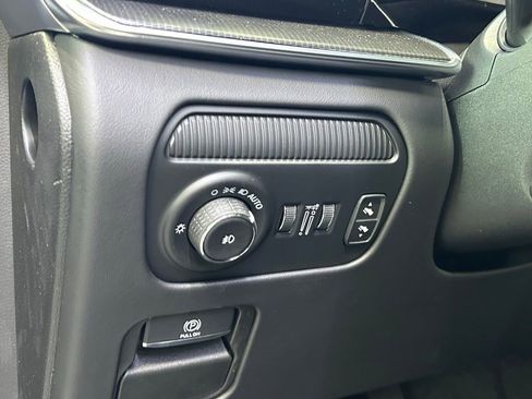 New 2025 Jeep Grand Wagoneer Series III w/ Rear Seat Video Group 1 image 25