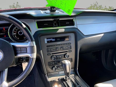 Used 2013 Ford Mustang Premium w/ Comfort Pkg image 6
