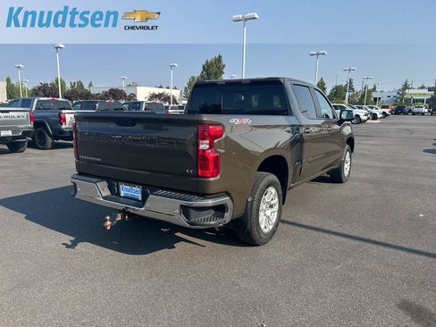 Used 2024 Chevrolet Silverado 1500 LT w/ Safety Package AWD/4WD image 7