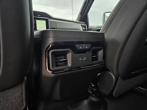 New 2026 GMC Sierra 2500 AT4X image 18