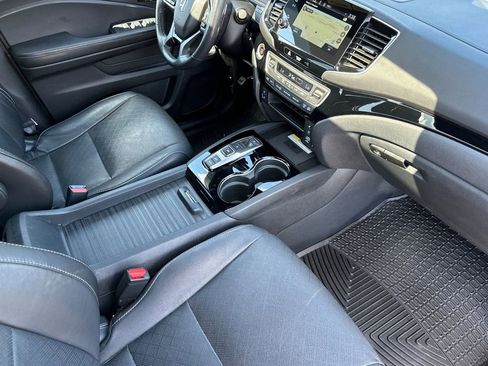 Used 2022 Honda Passport Elite image 16