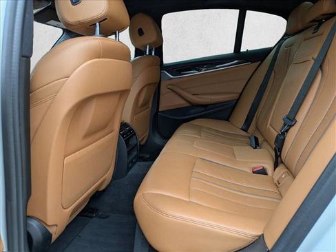 Used 2019 BMW 530i xDrive 530i xDrive w/ Convenience Package image 15