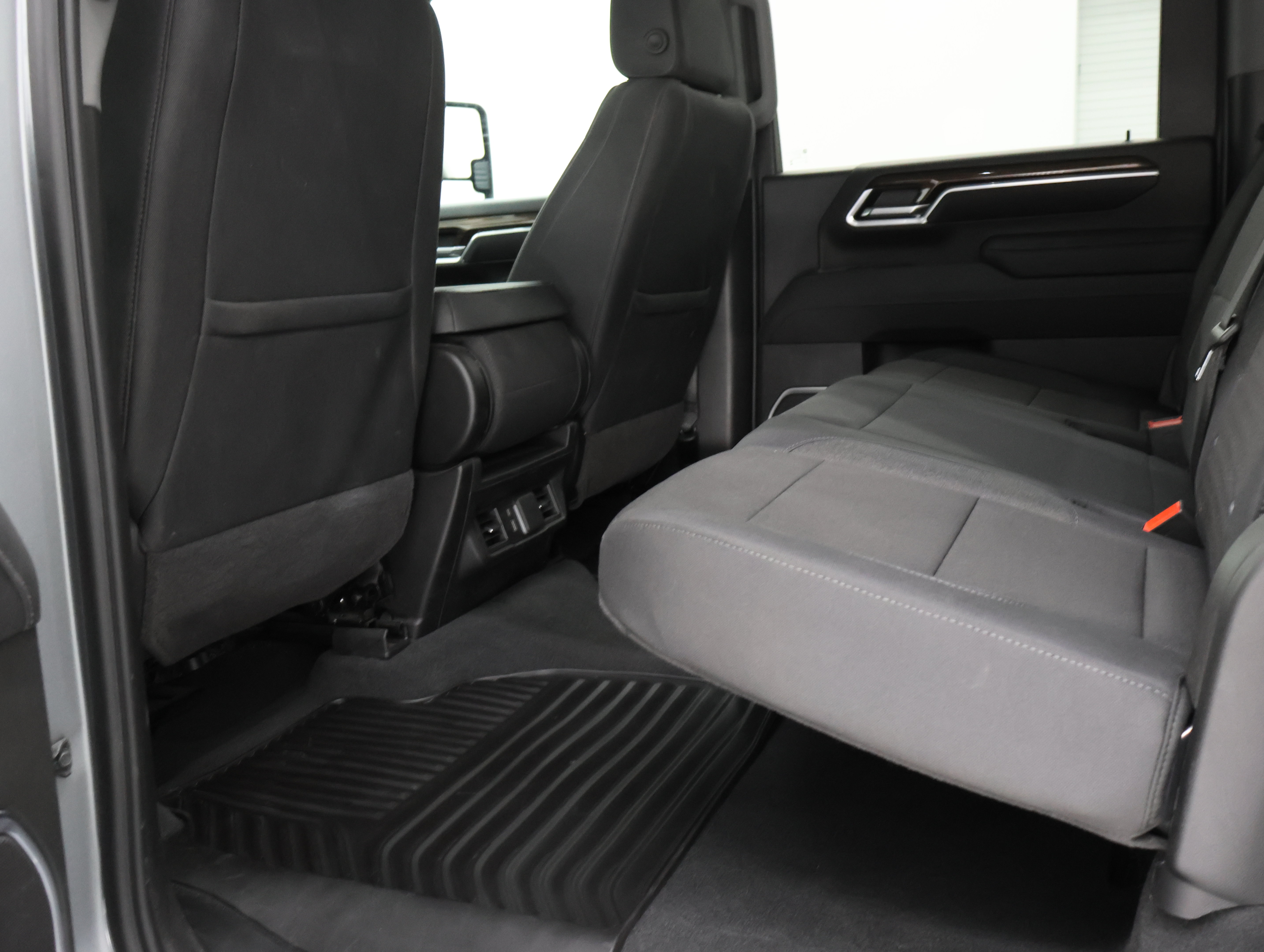 Used 2026 Chevrolet Silverado 2500 LT AWD/4WD image 37