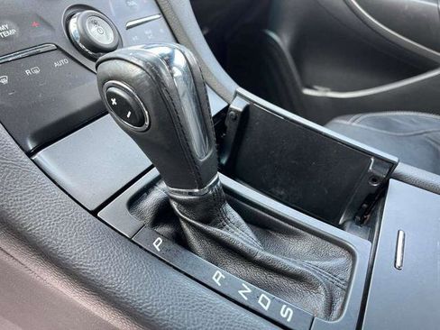 Used 2015 Ford Taurus SEL w/ Equipment Group 201A image 24