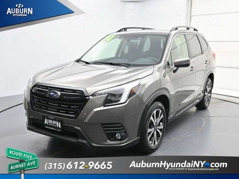 Used 2024 Subaru Forester Limited AWD/4WD image 16