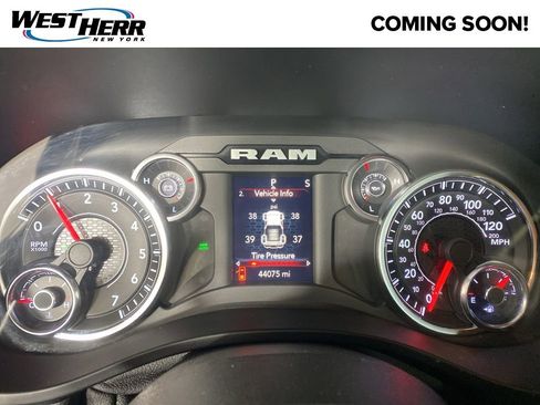 Used 2021 RAM 1500 Big Horn image 2