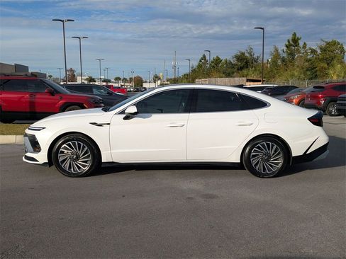 Certified 2024 Hyundai Sonata Limited image 9