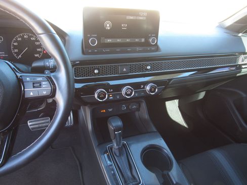 Certified 2023 Honda Civic Sport image 16