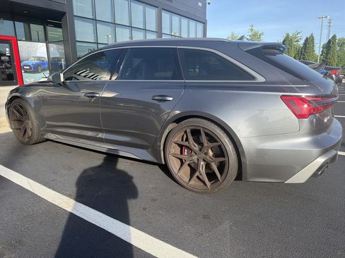 Used 2024 Audi RS 6 performance AWD/4WD image 9