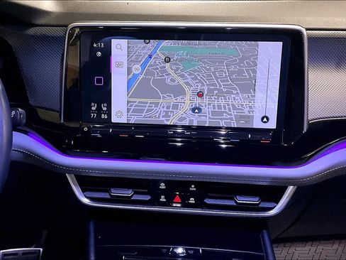 Used 2024 Volkswagen Atlas Cross Sport SEL R-Line image 6