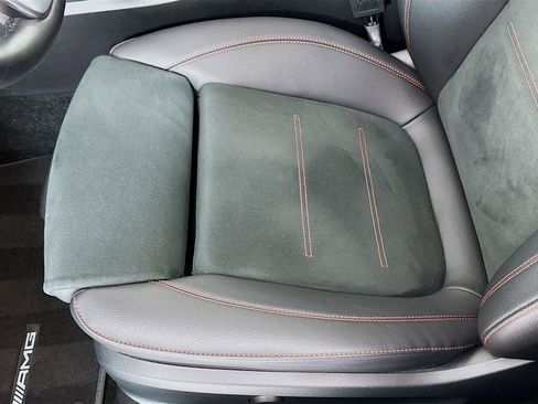 Used 2023 Mercedes-Benz CLA 250 4MATIC image 19