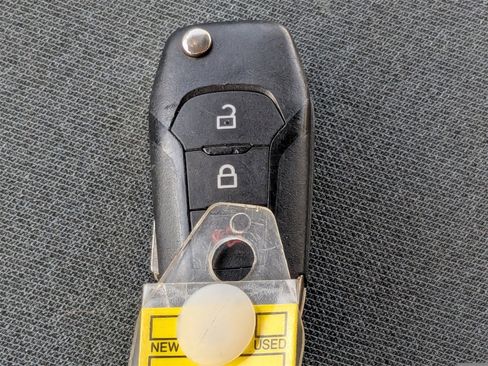 Used 2025 Ford F150 XLT w/ Equipment Group 301A Standard image 32