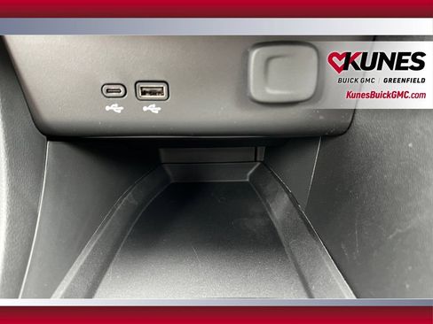 New 2026 Buick Encore GX Preferred w/ Comfort Package AWD/4WD image 33