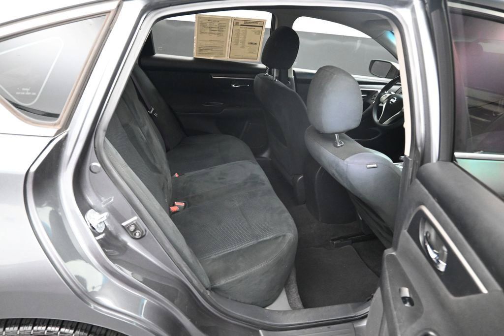 Used 2015 Nissan Altima 2.5 S w/ Power Driver Seat Package FWD image 23