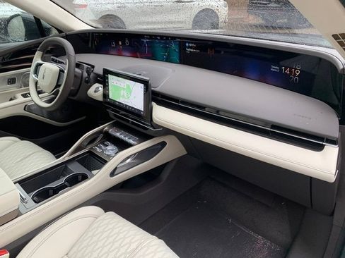 New 2026 Lincoln Nautilus Black Label w/ Jet Appearance Package image 12