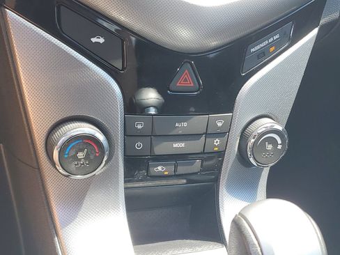 Used 2015 Chevrolet Cruze LTZ w/ Sun, Sound and Sport Package FWD image 30