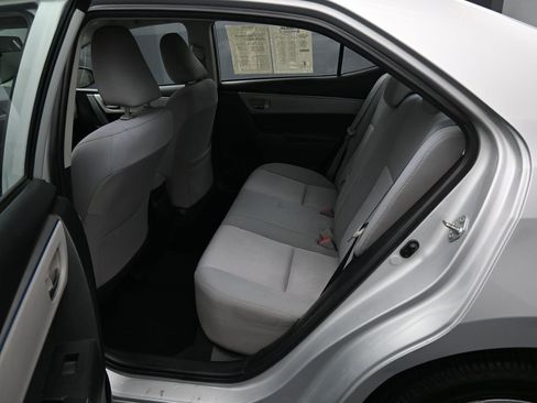 Used 2014 Toyota Corolla LE image 25