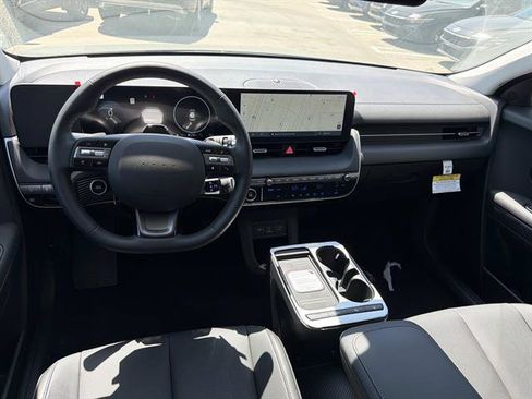 New 2026 Hyundai Ioniq 5 SEL RWD image 7