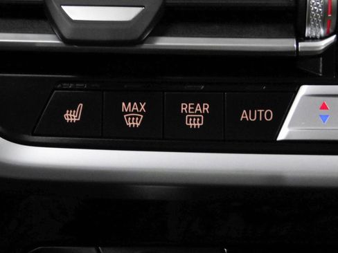 Used 2024 BMW X3 xDrive30i image 45