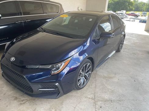 Used 2021 Toyota Corolla SE FWD image 2