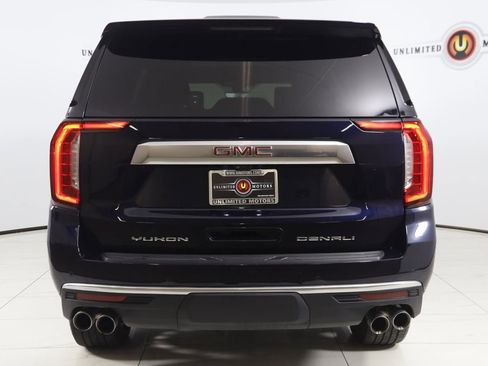 Used 2021 GMC Yukon Denali w/ Denali Premium Package image 48