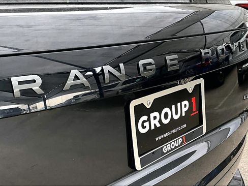 Used 2023 Land Rover Range Rover SE AWD/4WD image 31
