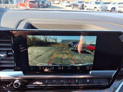 New 2026 GMC Sierra 3500 SLE w/ SLE Value Package image 15