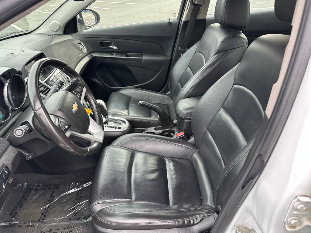 Used 2013 Chevrolet Cruze LT FWD image 13