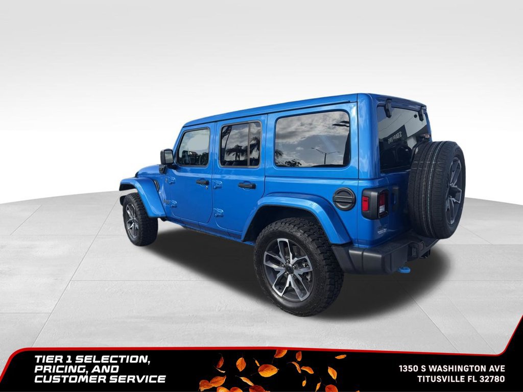 Used 2024 Jeep Wrangler Unlimited w/ Technology Group AWD/4WD image 18
